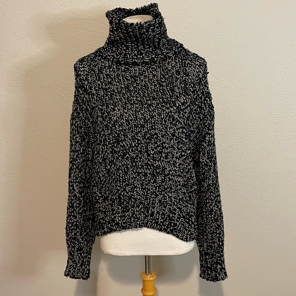 Rag & Bone XSmall Loose Knit Black/Silver Turtleneck Sweater